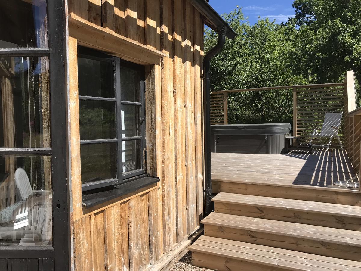 Langas Tuvagard B&B Vindhaestar מראה חיצוני תמונה